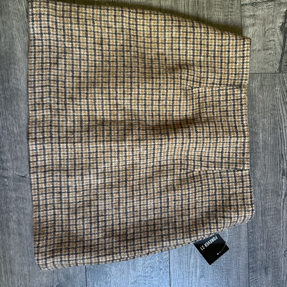 Forever 21 Dresses & Skirts - Forever 21 Checkered Mini Skirt in Tan and Black